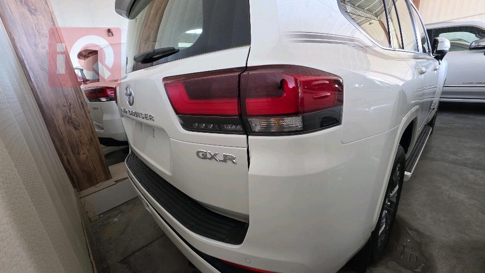 تويوتا لاندكروزر